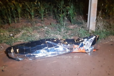 foto de Sarandi; motociclista morre ao bater moto em poste