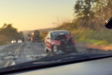 foto de Acidente com duas mortes na BR-376 próximo de Paranavaí