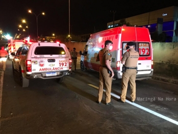 foto de Motorista invade pista contrária da Avenida Colombo, atropela casal que ocupavam uma motocicleta em Maringá