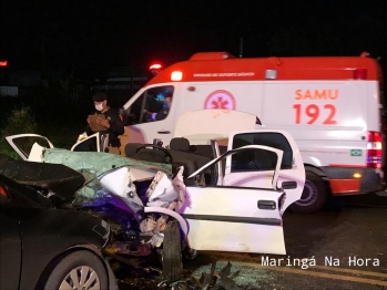 foto de Colisão frontal entre veículos deixa duas pessoas gravemente feridos no Contorno Sul de Maringá