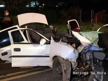 foto de Colisão frontal entre veículos deixa duas pessoas gravemente feridos no Contorno Sul de Maringá