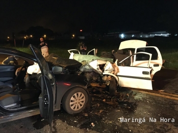 foto de Colisão frontal entre veículos deixa duas pessoas gravemente feridos no Contorno Sul de Maringá