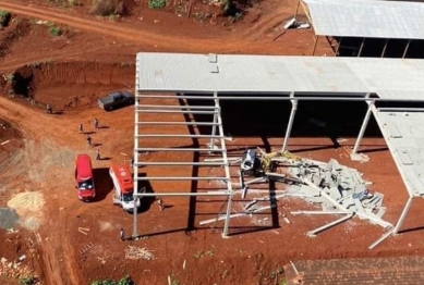 foto de Trabalhador morre após desabamento de barracão, em Arapongas