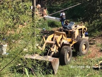 foto de Trabalhador de cooperativa de recicláveis morre após pá carregadeira capotar em Maringá