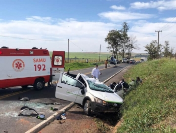 foto de Motorista fica ferido após capotamento entre Iguaraçu e Astorga