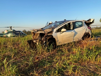 foto de Jovem de 24 anos morre após carro capotar em rodovia  na região de Maringá