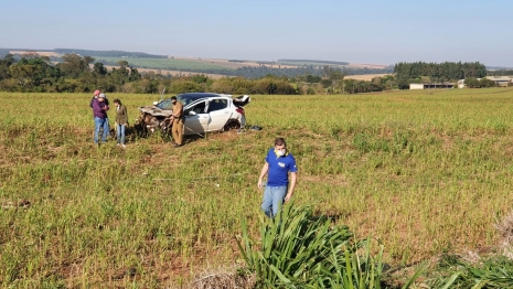 foto de Jovem de 24 anos morre após carro capotar em rodovia  na região de Maringá