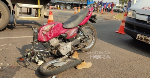 Jovem é socorrido em estado grave após colidir moto contra carreta em Maringá