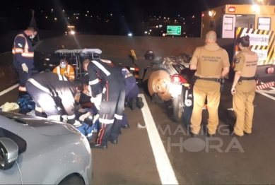 foto de Veículo bate em carreta parada e provoca grave acidente em Mandaguaçu 