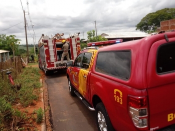 foto de Homem cai em ribanceira de mais de 15 metros e morre