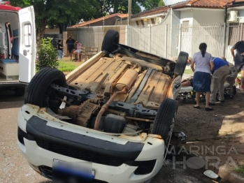 foto de Colisão entre dois veículos deixa 2 pessoas feridas em Maringá