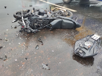 foto de Funcionário do Detran morre em batida entre motocicleta e caminhonete 