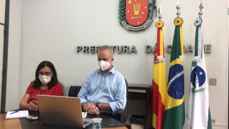 foto de Vacinação da Covid-19 começa nesta quarta, 20, de acordo com o Ministério da Saúde, em Maringá