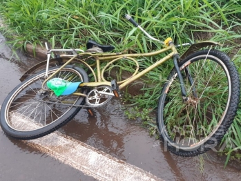 foto de Ciclista é levado ao hospital inconsciente após ser atropelado por carro, em Maringá