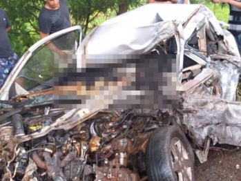 foto de Colisão frontal entre carro e caminhão mata jovem de 17 anos