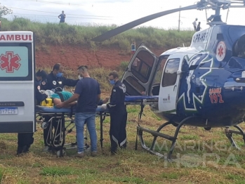 foto de Homem é socorrido em estado grave após cair de aproximadamente 3 metros de altura