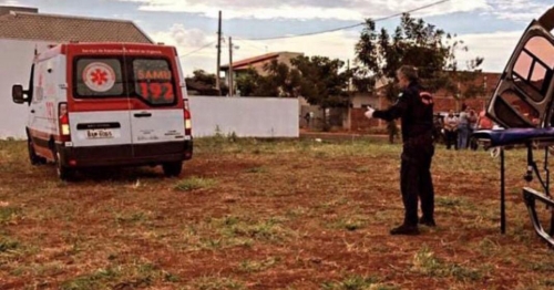 Jovem de 25 anos fica gravemente ferido ao tentar acender churrasqueira 