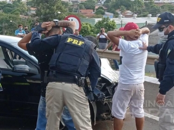 foto de Motorista embriagado é preso após se envolver em acidente no Contorno Norte de Maringá