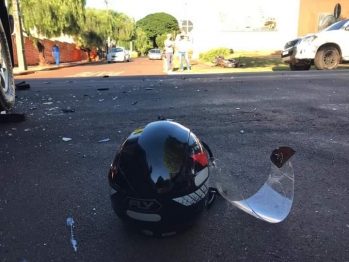 foto de Maringá; homem fica inconsciente em acidente envolvendo moto e caminhonete