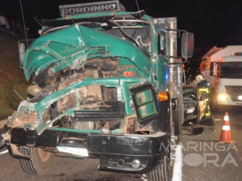 foto de Mulher morre após colisão entre carro e caminhão no Contorno Norte em Maringá