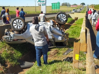 foto de Motorista freia para não atropelar cachorro, e mulher acaba morrendo na BR-376 entre Iguatemi e Maringá 