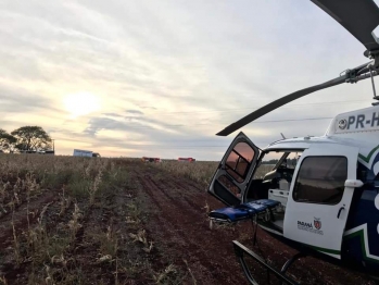 foto de Colisão entre carreta e caminhão deixa uma pessoa morta na PR-323