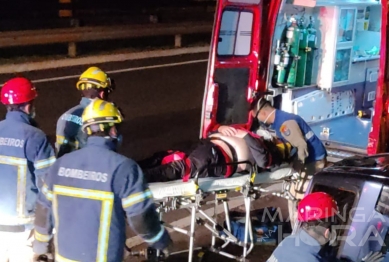 foto de Condutor embriagado se envolve em acidente e precisa ser socorrido no Contorno Norte de Maringá