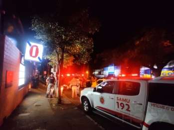 foto de Homem é esfaqueado no tórax após tentar separar briga de bar em Maringá