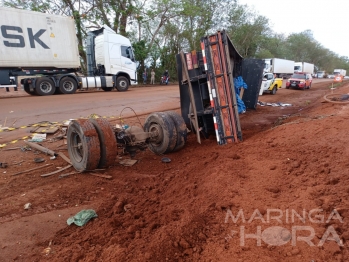 foto de Acidente entre picape e caminhão mata motorista na rodovia PR-323