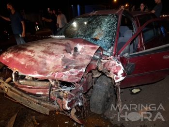 foto de Colisão envolvendo três veículos deixa uma pessoa inconsciente em Maringá