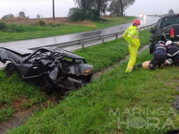 foto de Colisão entre carro e caminhonete deixa um morto na BR-376