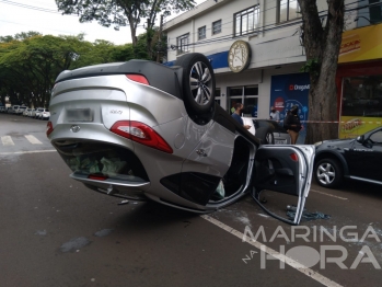 foto de Capotamento de veículo na Avenida Luiz Teixeira Mendes em Maringá