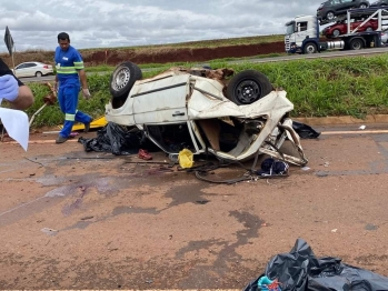 foto de Burocracia faz corpos ficarem por 6 horas na pista: identificadas as vítimas do trágico acidente 