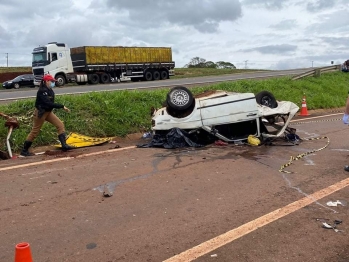 foto de Burocracia faz corpos ficarem por 6 horas na pista: identificadas as vítimas do trágico acidente 