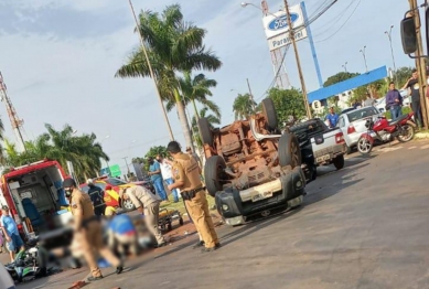 foto de Tragédia - Dois jovens morrem em trágico acidente na região