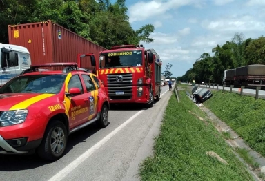 foto de Criança de 2 anos e adulto morrem em trágico acidente no Paraná