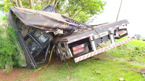 foto de Colisão frontal mata homem em rodovia no norte do Paraná