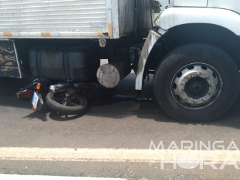 foto de Motociclista é atropelado por caminhão e morre na divisa de Maringá com Sarandi