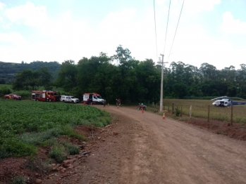 foto de Acidente violento envolvendo caminhão mata homem e deixa outra pessoa gravemente ferida na zona rural de Maringá