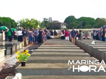 foto de Sepultamento do corpo de Policial Militar de Maringá é marcado por muita tristeza