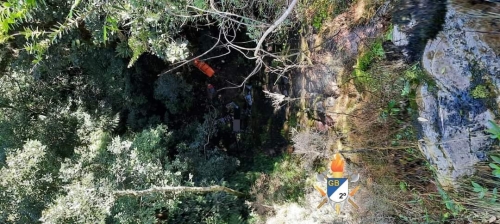 foto de Homem morre após cair em fenda com cerca de 50m de altura no Paraná