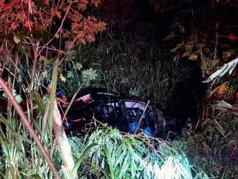 foto de Motorista capota carro e morre na PR-082