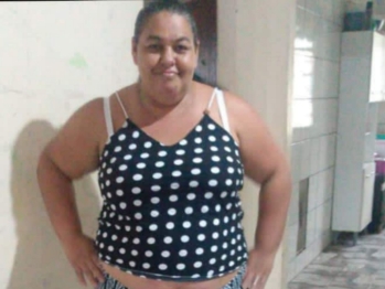 foto de Mulher é executada a tiros, sentada na cadeira de casa em Mandaguaçu