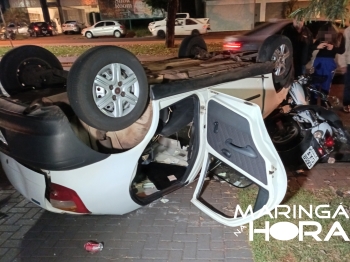 foto de Veja flagrante do momento em que carro capota e condutor fica ferido após acidente em Maringá