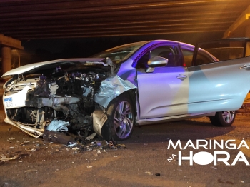 foto de Colisão violenta entre dois carros termina com condutor ferido em Maringá