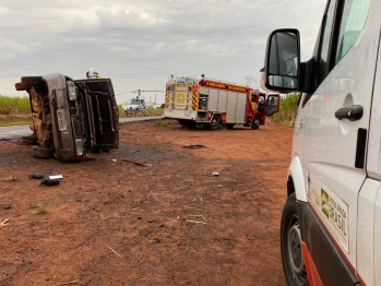 foto de Capotamento em rodovia termina com jovens feridos e uma das vítimas em estado grave