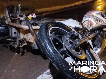 foto de Motociclista fica gravemente ferido ao bater moto contra uma caçamba de entulho em Maringá