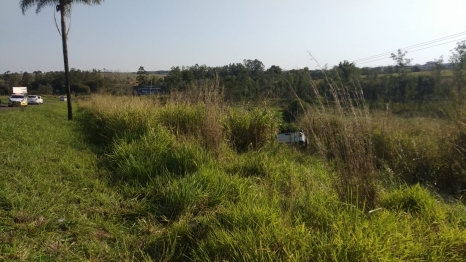 foto de Criminoso com pick-up roubada em Mandaguaçu morre em confronto com policiais de Maringá na PR-323