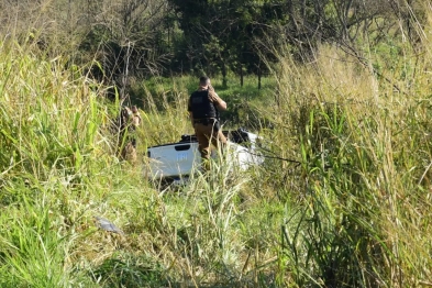 foto de Criminoso com pick-up roubada em Mandaguaçu morre em confronto com policiais de Maringá na PR-323