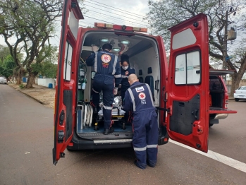 foto de Motociclista fica ferido após sofrer grave acidente em Maringá